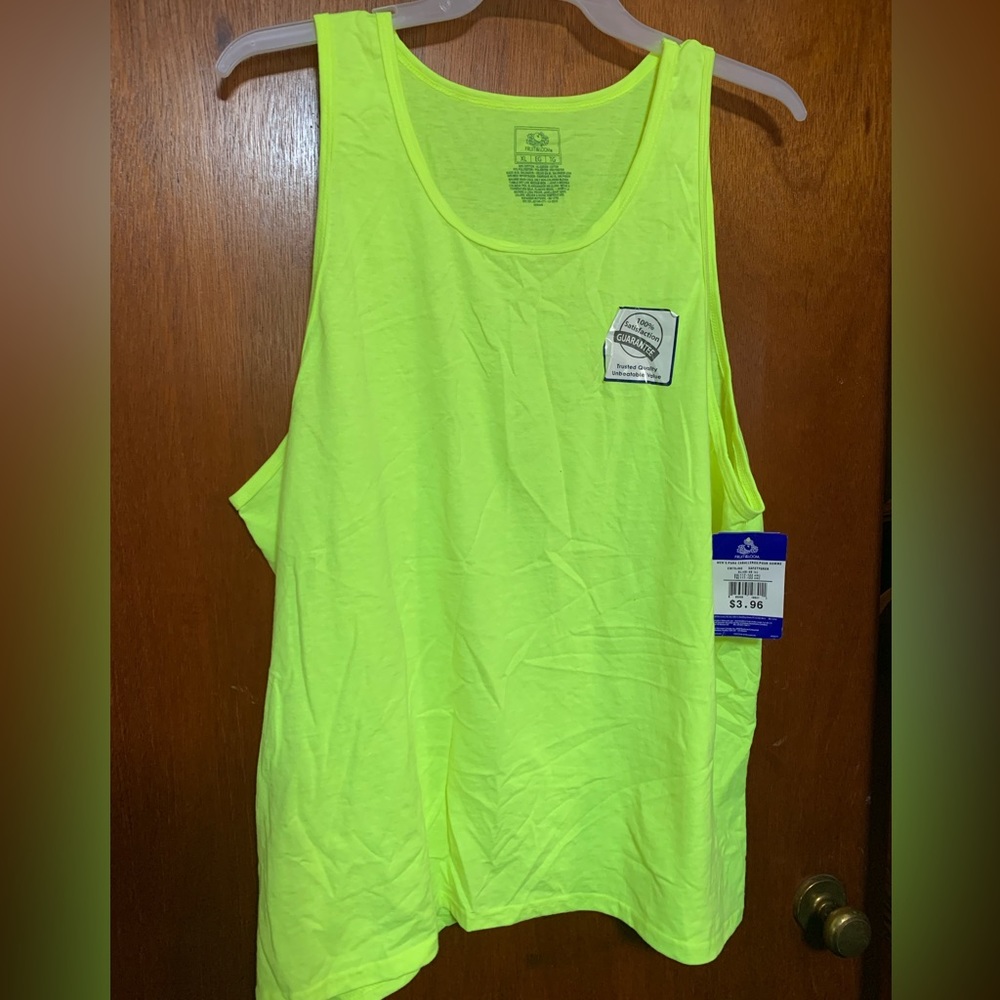 NWT Men’s XL safety green/yellow tank top. Fruit of the loom.